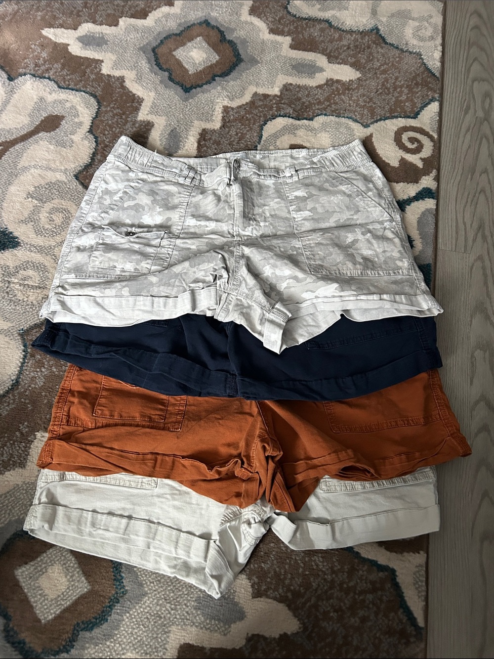 Time and Tru Women's Shorts Bundle - White Camo, Navy, Rust, Light Beige